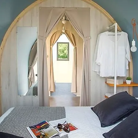 Les Insolites Du Brochet Hotel Péronne